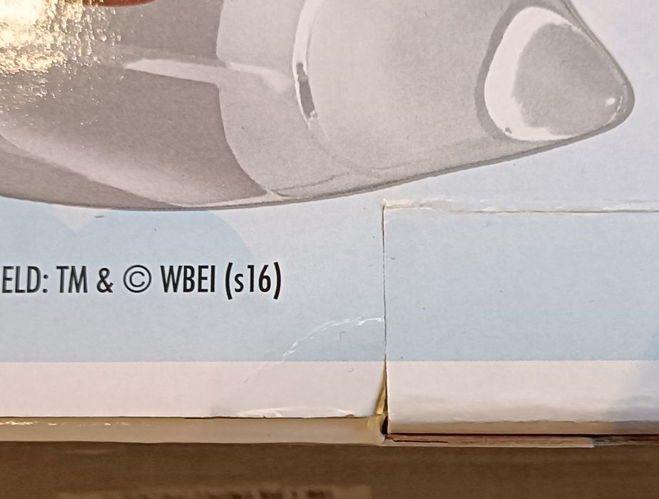 #16 The Invisible Jet (w/ Wonder Woman) Rides DC Com Box Damaged Funko POP