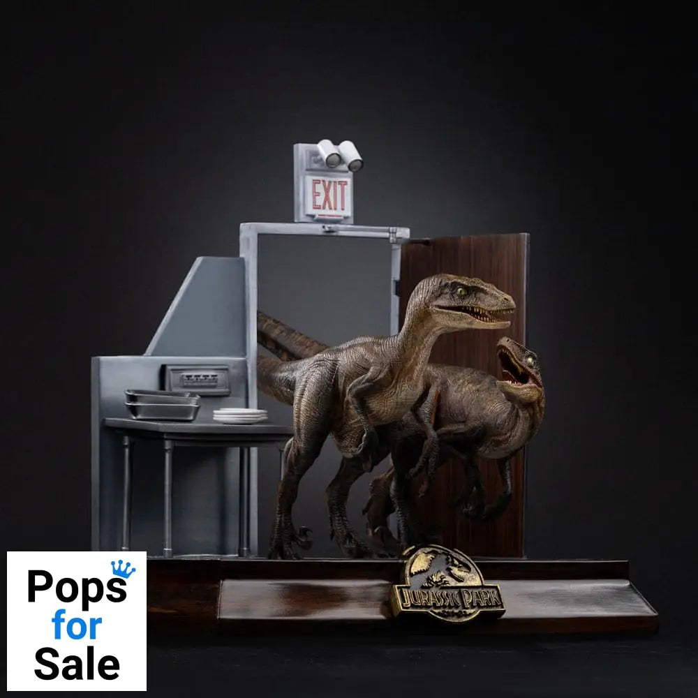 Jurassic Park Art Scale Statue 1/10 Raptors at the Kitchen's Door 28 cm