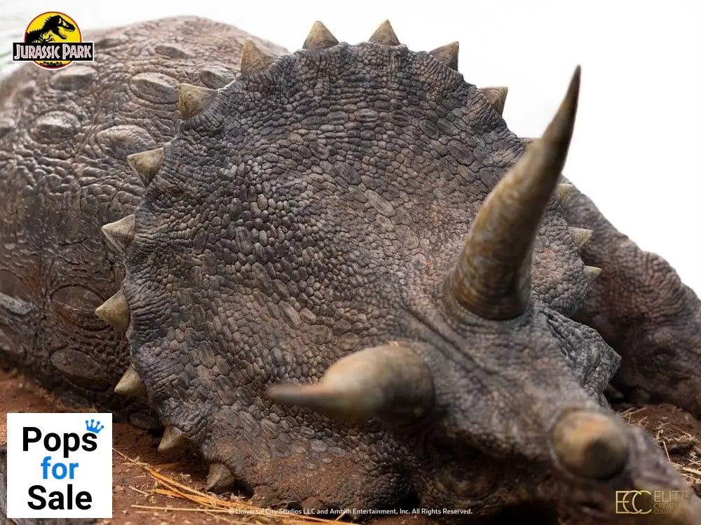 Jurassic Park Maquette 1/8 Sick Triceratops 96 cm