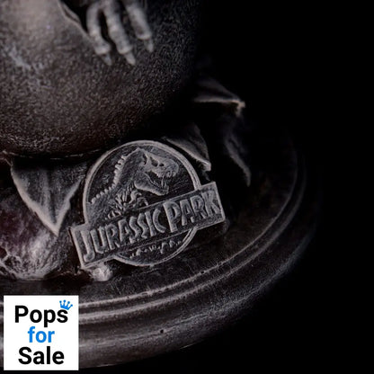 Jurassic Park Replicas 30th Anniversary Replica Egg & John Hammond Cane Set