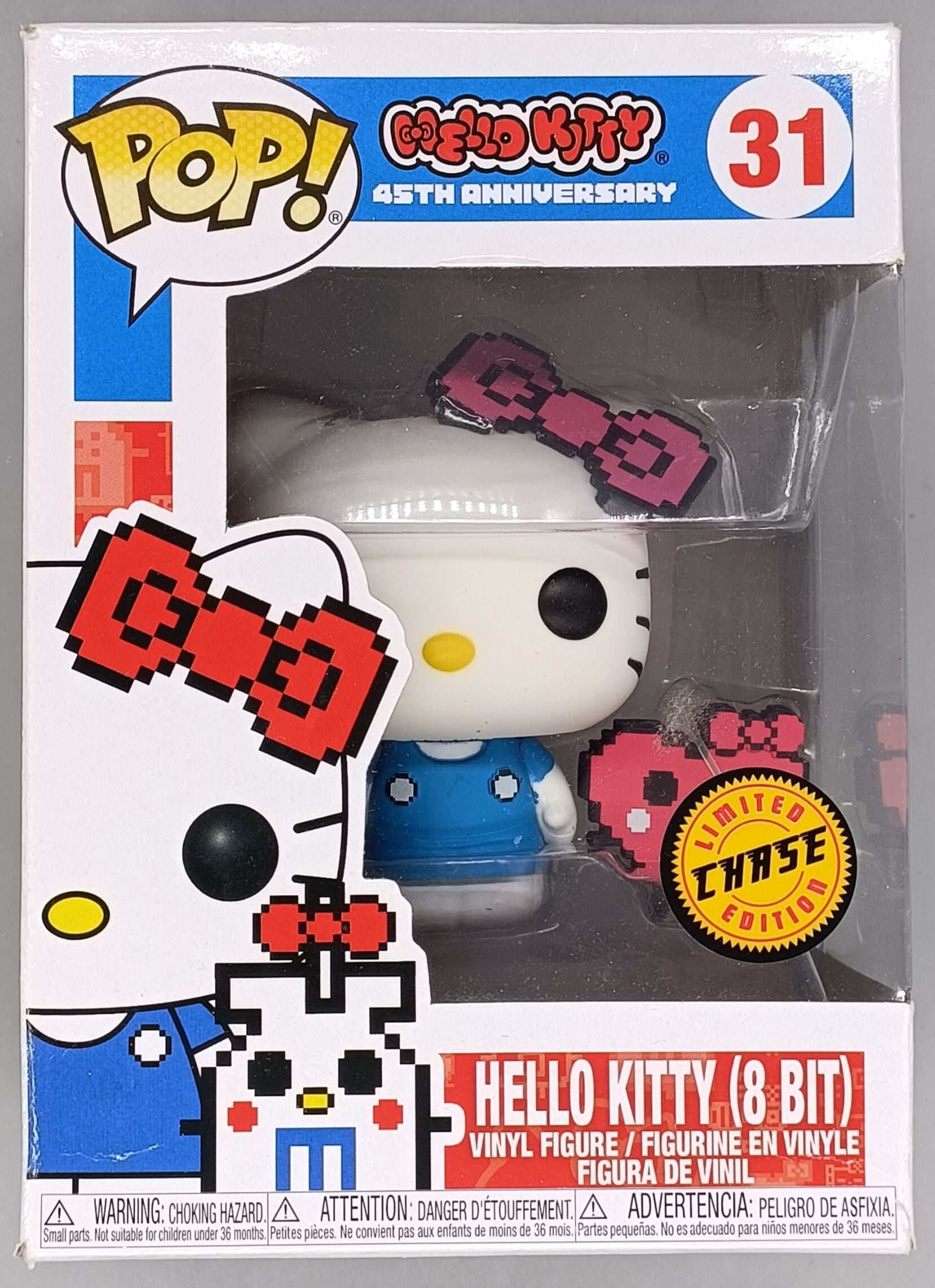 31 Hello Kitty (8 Bit, w/ Heart) Chase - Sanrio - Funko POP - Box Damaged