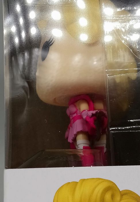 #222 Supergirl (BCA) - DC Bombshells - Box Damaged Funko POP