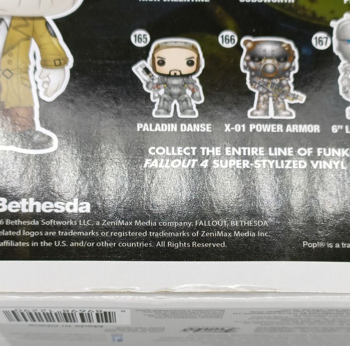 162 Nick Valentine - Fallout 4 - Funko POP - Box Damaged