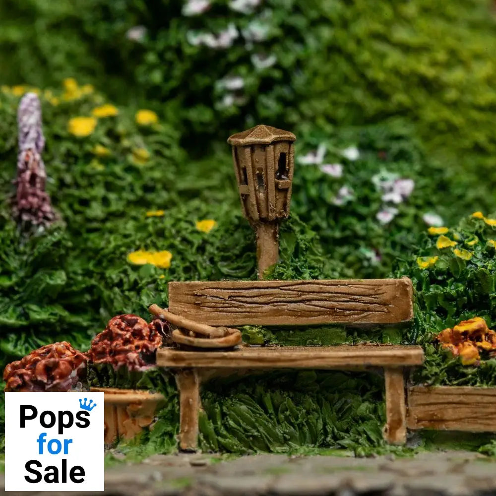 Lord of the Rings Statue Bag End on the Hill 19 cm