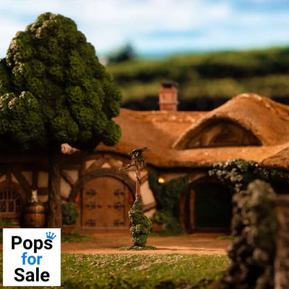 Lord of the Rings Statue The Green Dragon Inn Statues