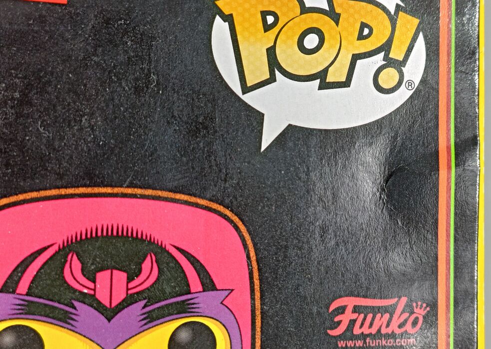 #799 Magneto (Blacklight) - Marvel X-Men Box Damaged Funko POP