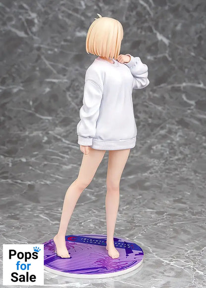 Lycoris Recoil PVC Statue 1/7 Chisato Nishikigi: Oversized Sweatshirt Ver. 25 cm