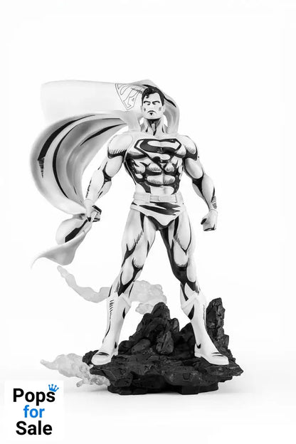Man of Steel PX PVC Statue 1/8 SDCC 2024 Superman Black & White Version 36 cm Statues