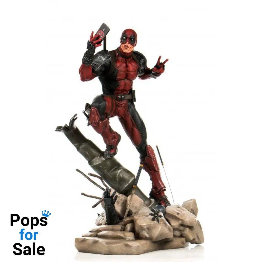 Marvel Comics PrototypeZ Statue 1/6 Deadpool by Erick Sosa 46 cm