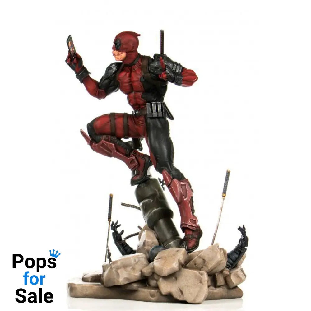 Marvel Comics PrototypeZ Statue 1/6 Deadpool by Erick Sosa 46 cm