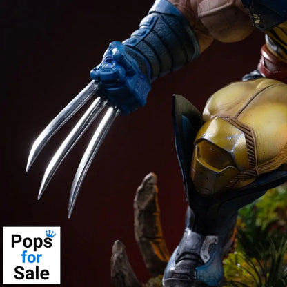 Marvel Legacy Replica Statue 1/4 Wolverine 38 cm