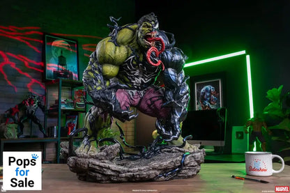 Marvel Premium Format Statue Venomized Hulk 63 cm