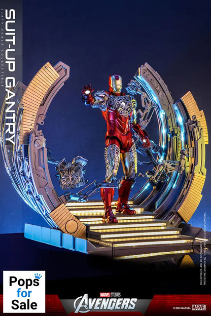 Marvel's The Avengers Accessories Collection Series Iron Man Suit-Up Gantry