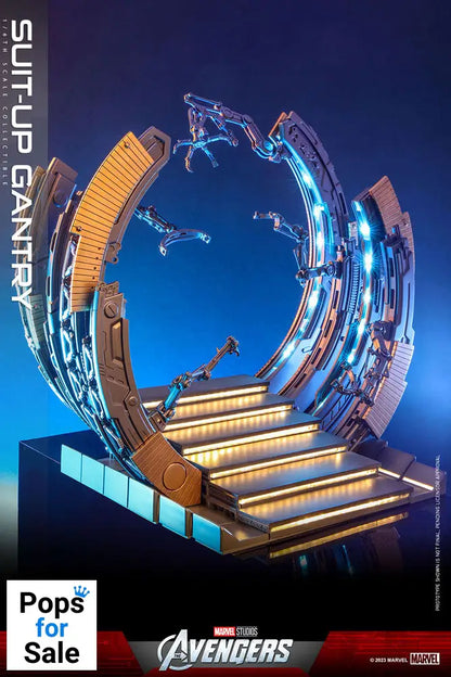 Marvel's The Avengers Accessories Collection Series Iron Man Suit-Up Gantry