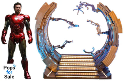 Marvel’s The Avengers Movie Masterpiece Diecast Action Figure 1/6 Iron Man Mark VI (2.0) with Suit-Up Gantry 32 cm