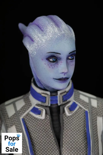 Mass Effect PVC Statue Liara T'Soni 22 cm