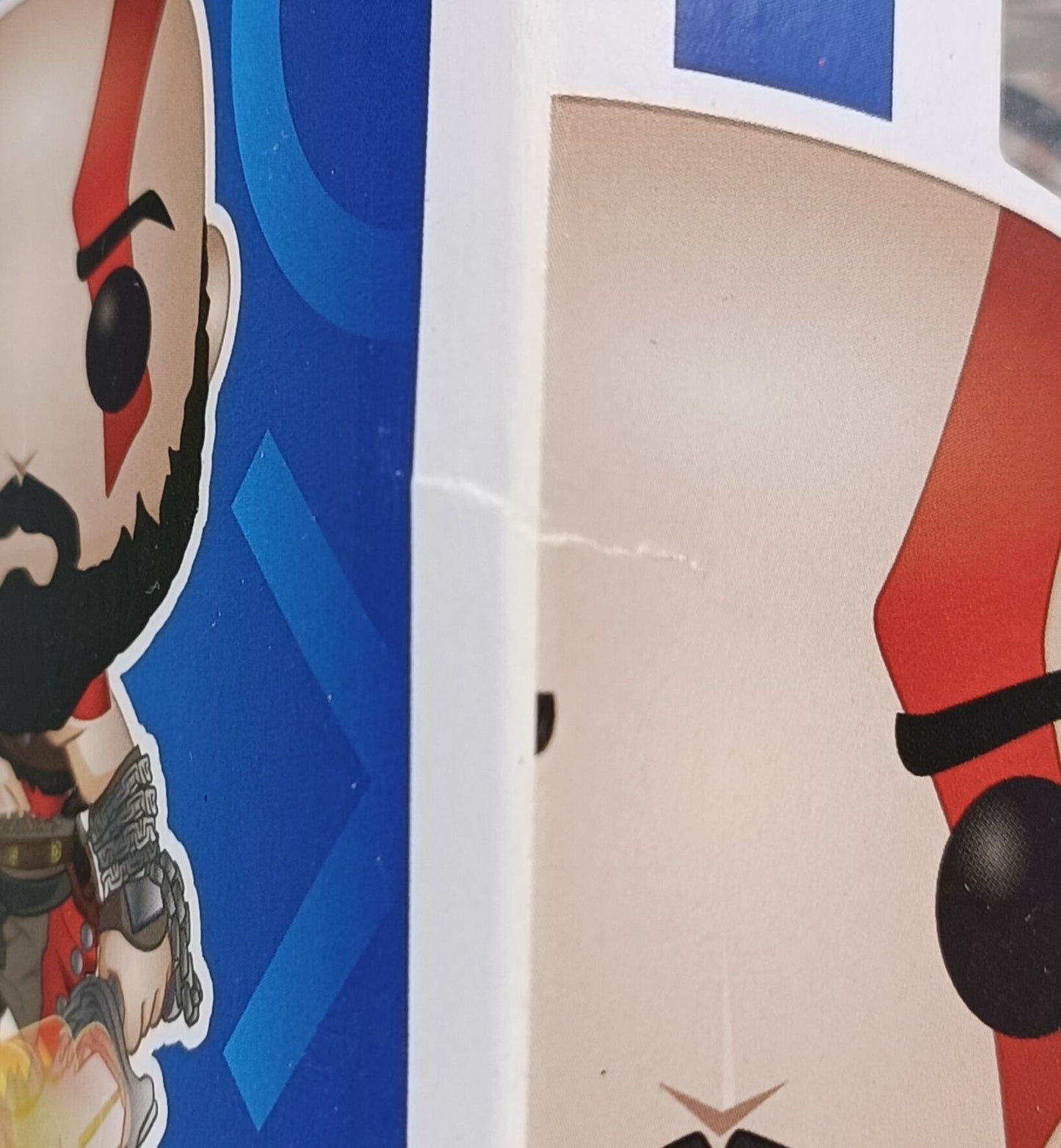 154 Kratos (with the Blades of Chaos) Glow - God of War - Box Damaged Funko POP
