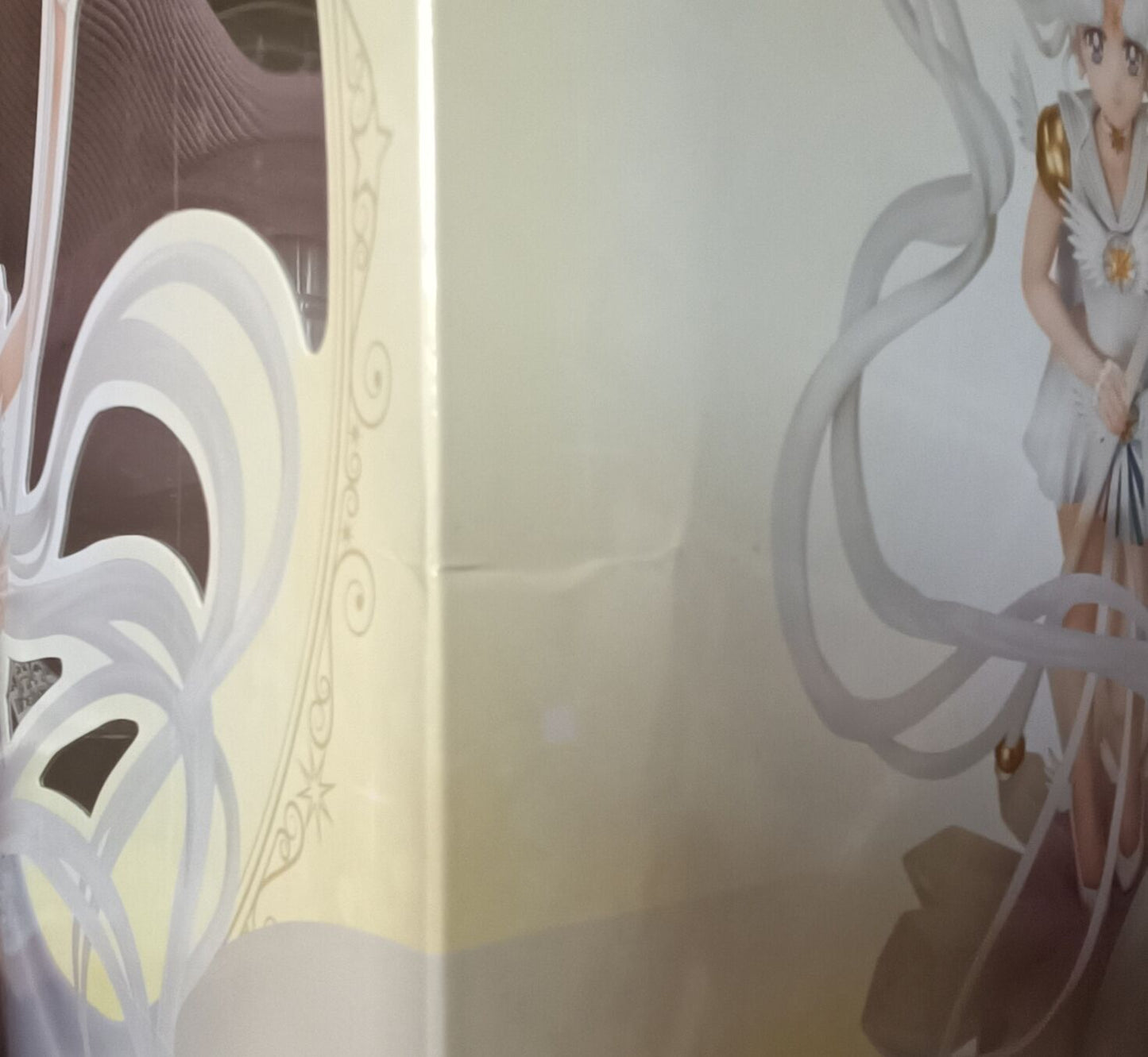 Figuarts Zero Chouette Sailor Cosmos Darkness Calls to Light - Slightly Damaged Box