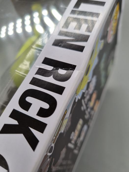 #337 Alien Rick - Rick and Morty - 2018 Con - Box Damaged Funko POP