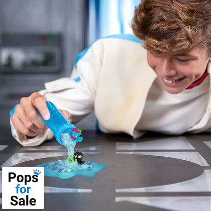 Mr. Beast Lab Swarms Figure 2-Pack 3 cm Mini-figures