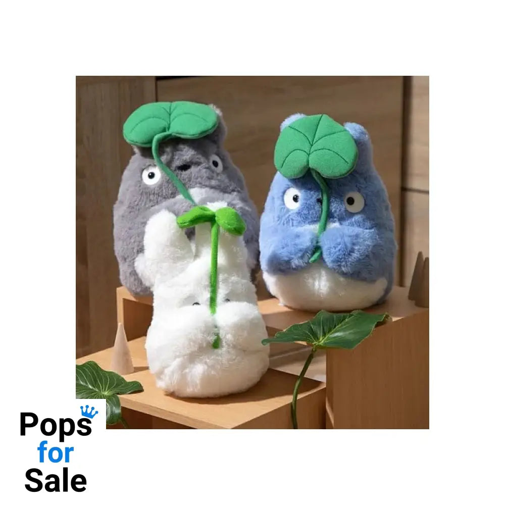 My Neighbor Totoro Nakayoshi Plush Figure Medium Totoro with leaf 20 cm