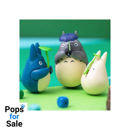 My Neighbor Totoro Round Bottomed Figurine Mid Totoro with leaf 6 cm Statues