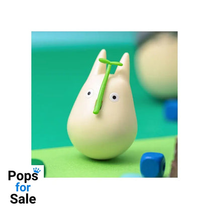 My Neighbor Totoro Round Bottomed Figurine Small Totoro with leaf 5 cm