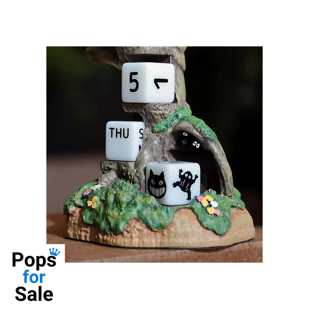 My Neighbor Totoro Statue Three-wheeler Diorama / Calendar 11 cm