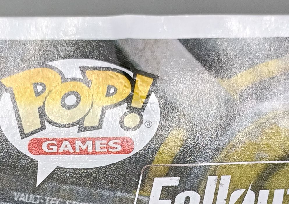 #164 Piper - Fallout 4 - Box Damaged Funko POP