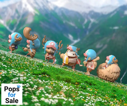 One Piece: Freeny's Hidden Dissectibles Series 3 Chopper 4 inch Vinyl Figure Blind Box Display (6)