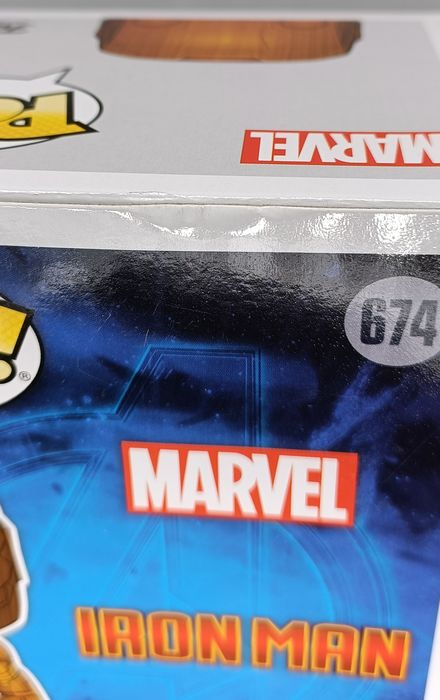 #674 Iron Man (Wood) - Marvel - Box Damaged Funko POP