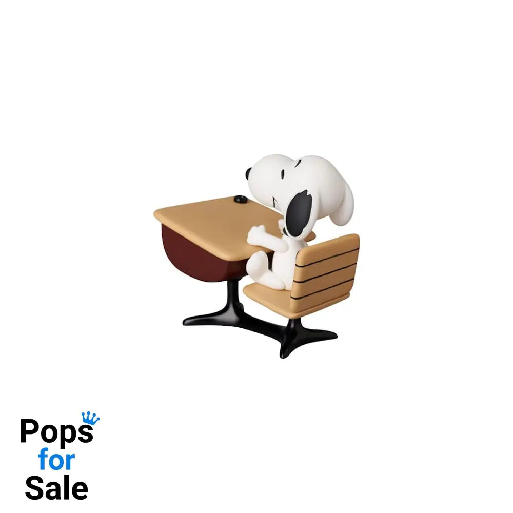 Peanuts UDF Series 18 Mini Figure Snoopy with desk 9 cm