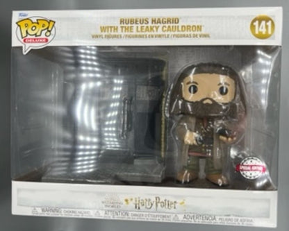 141 Rubeus Hagrid (The Leaky Cauldron) Deluxe Harry Box Damaged Funko POP