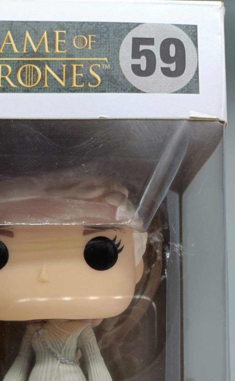 59 Daenerys Targaryen (Beyond the Wall) Game of Thrones Box Damaged Funko POP