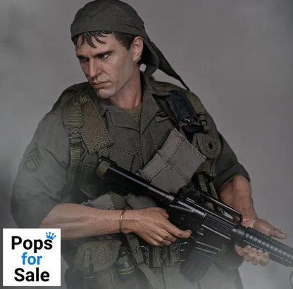 Platoon Action Figure 1/6 Staff Sergeant Barnes 30 cm