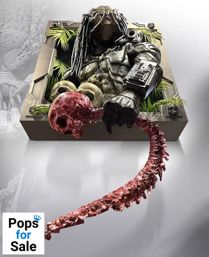 Predator Life-Size Wall Sculpture Predator 45 x 81 x 94 cm Decoration