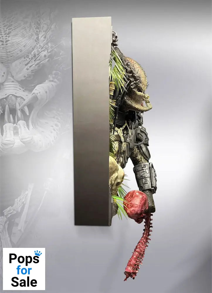 Predator Life-Size Wall Sculpture Predator 45 x 81 x 94 cm
