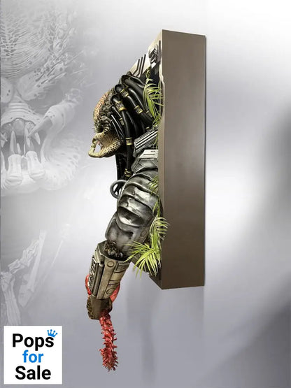 Predator Life-Size Wall Sculpture Predator 45 x 81 x 94 cm Decoration