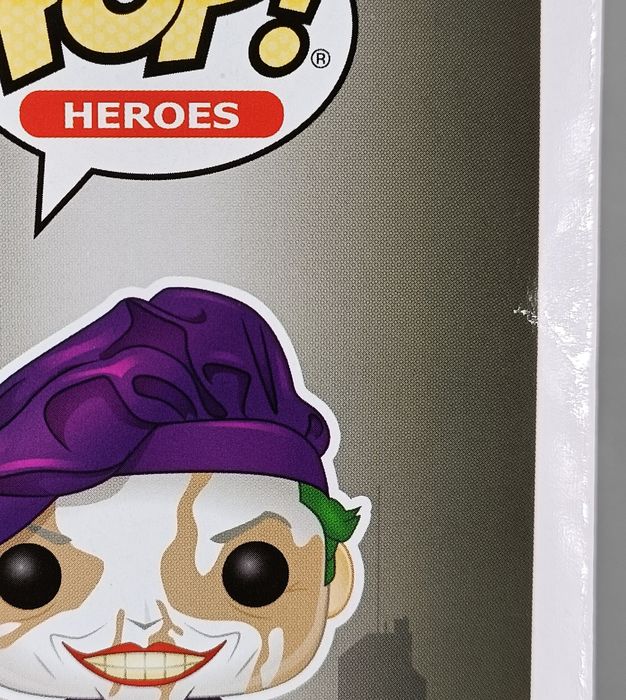 #337 The Joker (w/ Beret) Metallic Chase Edition DC - Box Damaged Funko POP