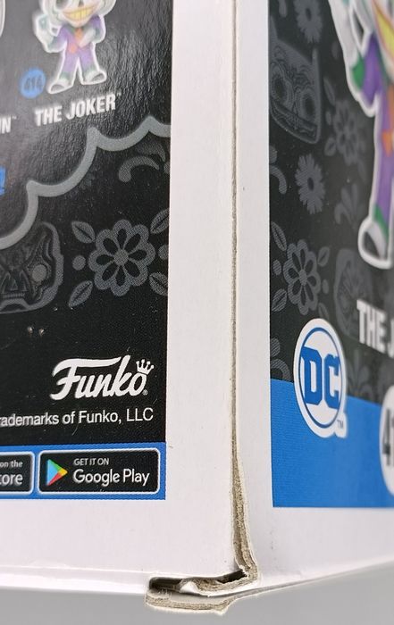#414 The Joker - Glow - DC Super Heroes Dia De Lo Box Damaged Funko POP
