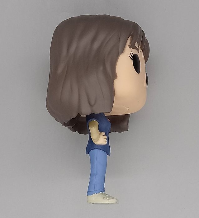 550 Joyce - Stranger Things - Box Damaged Funko POP