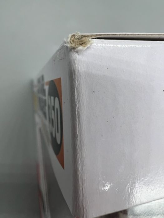 #350 Incinerator Stormtrooper - Star Wars Mandalo Box Damaged Funko POP