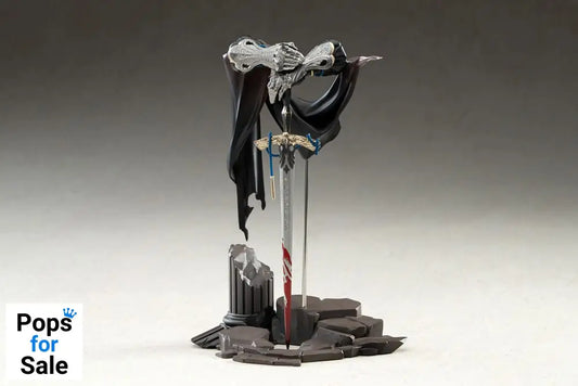 Reverse: 1999 Limepie Series PVC Statue Knight 17 cm Statues