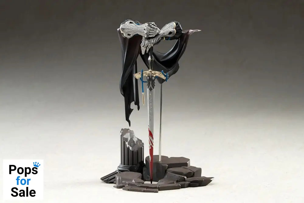 Reverse: 1999 Limepie Series PVC Statue Knight 17 cm