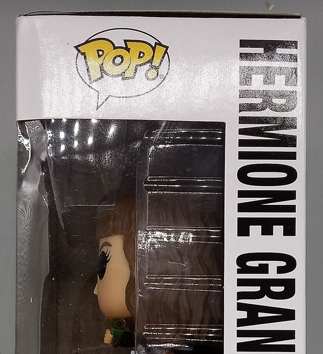 80 Hermione Granger (w/ Potions) - Harry Potter - Box Damaged Funko POP
