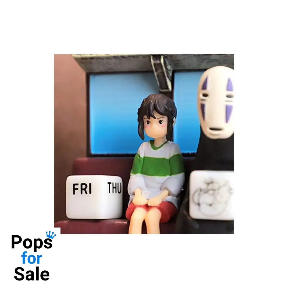Spirited Away Statue Three-wheeler Diorama / Calendar Take Unabara Train 11 cm
