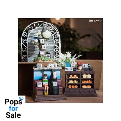 Spirited Away Statue Three-wheeler Diorama / Calendar Take Unabara Train 11 cm