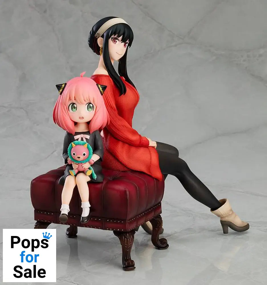 Spy x Family PVC Statue 1/7 Anya & Yor 19 cm