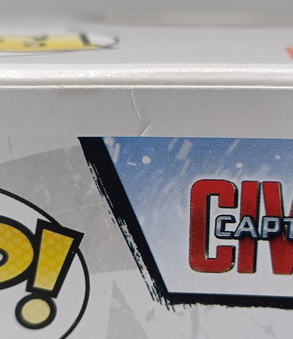 133 Scarlet Witch - Marvel Captain America Civil War - Box Damaged Funko POP