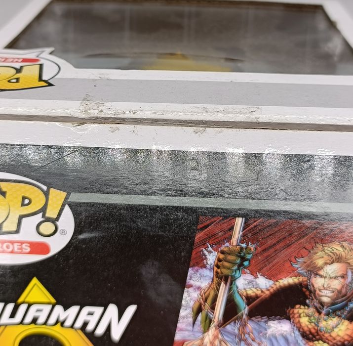 254 Aquaman - Deluxe - DC Jim Lee Funko POP - Box Damaged